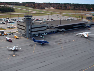 Aéroport de Sept-Îles (YZV)