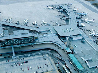 Aéroport international Pierre-Elliott-Trudeau de Montréal