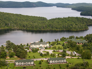 Auberge du Lac-à-l'Eau-Claire