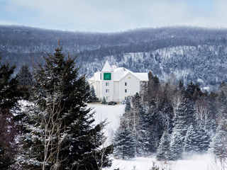 AX Hôtel Mont-Tremblant