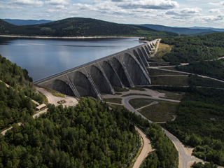 Centrale Manic-5 et barrage Daniel-Johnson