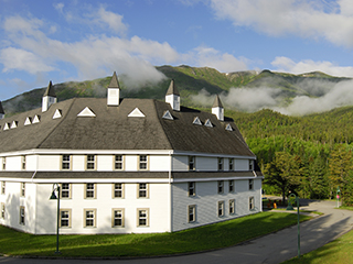 Gîte du Mont-Albert