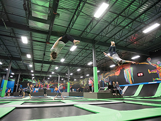 iSaute Québec - Centre de trampoline