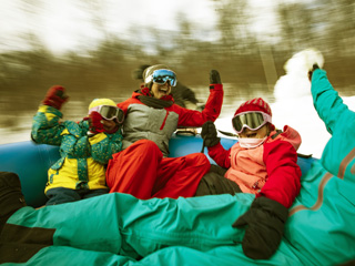 Les glissades sur tube du Sommet Edelweiss