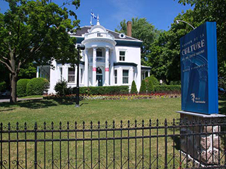 Maison de la culture et du patrimoine (Manoir Globensky)