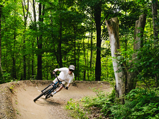 Vélo de montagne à Bromont et Sutton