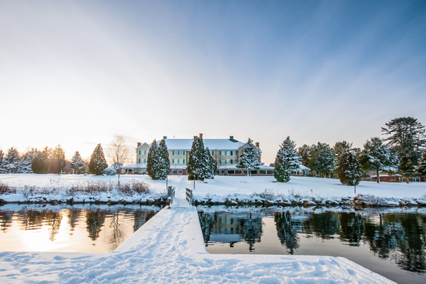 Auberge du Lac-à-l'Eau-Claire