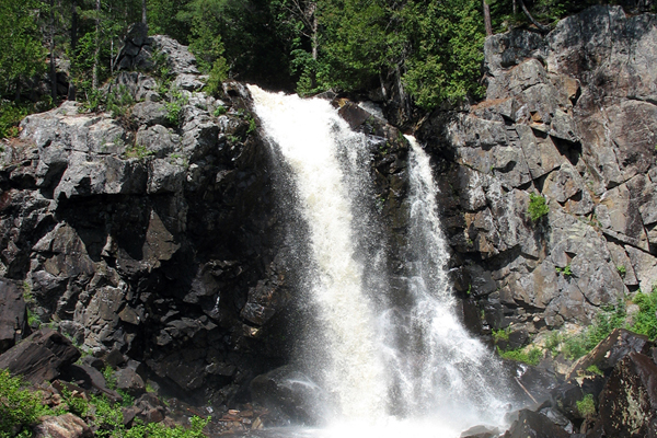 Parc régional de la Chute-à-Bull