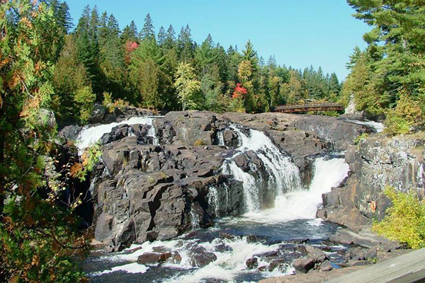 Parc régional des Chutes-Monte-à-Peine-et-des-Dalles