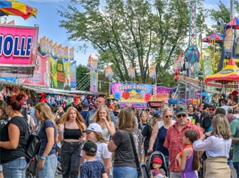 Foule à l'exposition agricole de St-Hyacinthe.