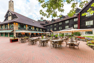 Fairmont Le Château Montebello : charme rustique et expérience unique