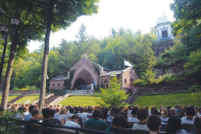 Faites le plein de nature et de sérénité en explorant les sites religieux du Québec