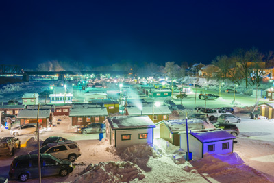 Cet hiver, faites le plein d’aventure en nature chez les festivals et attractions du Québec!