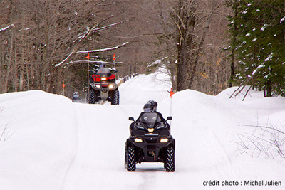 Les plaisirs du quad en hiver