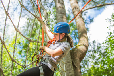 Partez à l’aventure dans les parcs aériens Arbraska!
