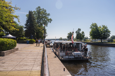 Une journée en famille bien remplie à Sainte-Anne-de-Bellevue!