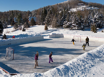 Hockey sur patinoire extérieure