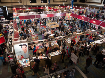 Différents kiosques du Salon du livre