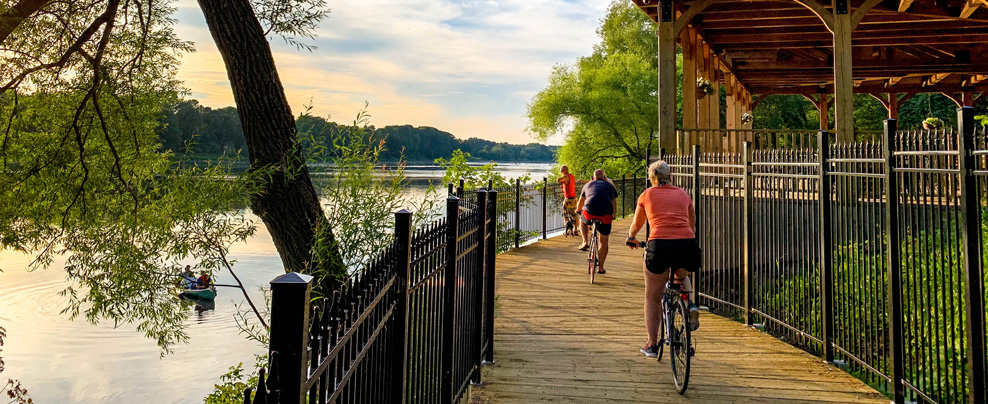 Explorer Drummondville à vélo