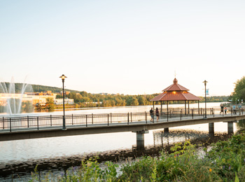 Promenade du Lac-des-Nations à Sherbrooke.