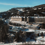 Vivez la magie hivernale de Charlevoix au Petit Manoir du Casino